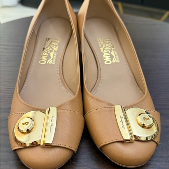 Salvatore Ferragamo Brown block heel Labskin leather Italy shoes 10 - Picture 12 of 13